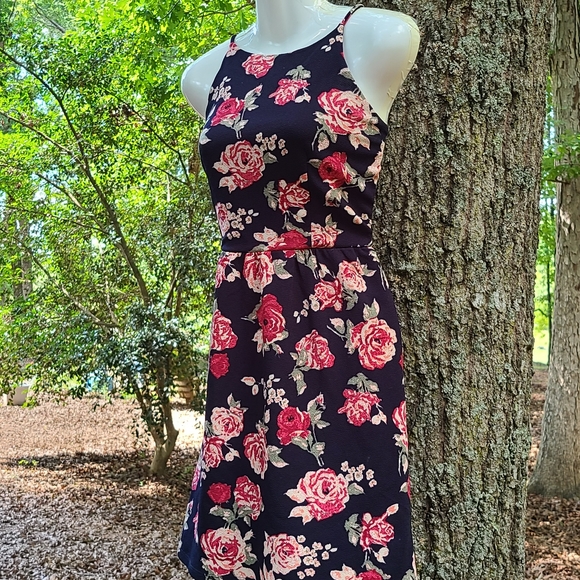 Women's Small C Label Black Floral Mini Dress - Picture 6 of 11